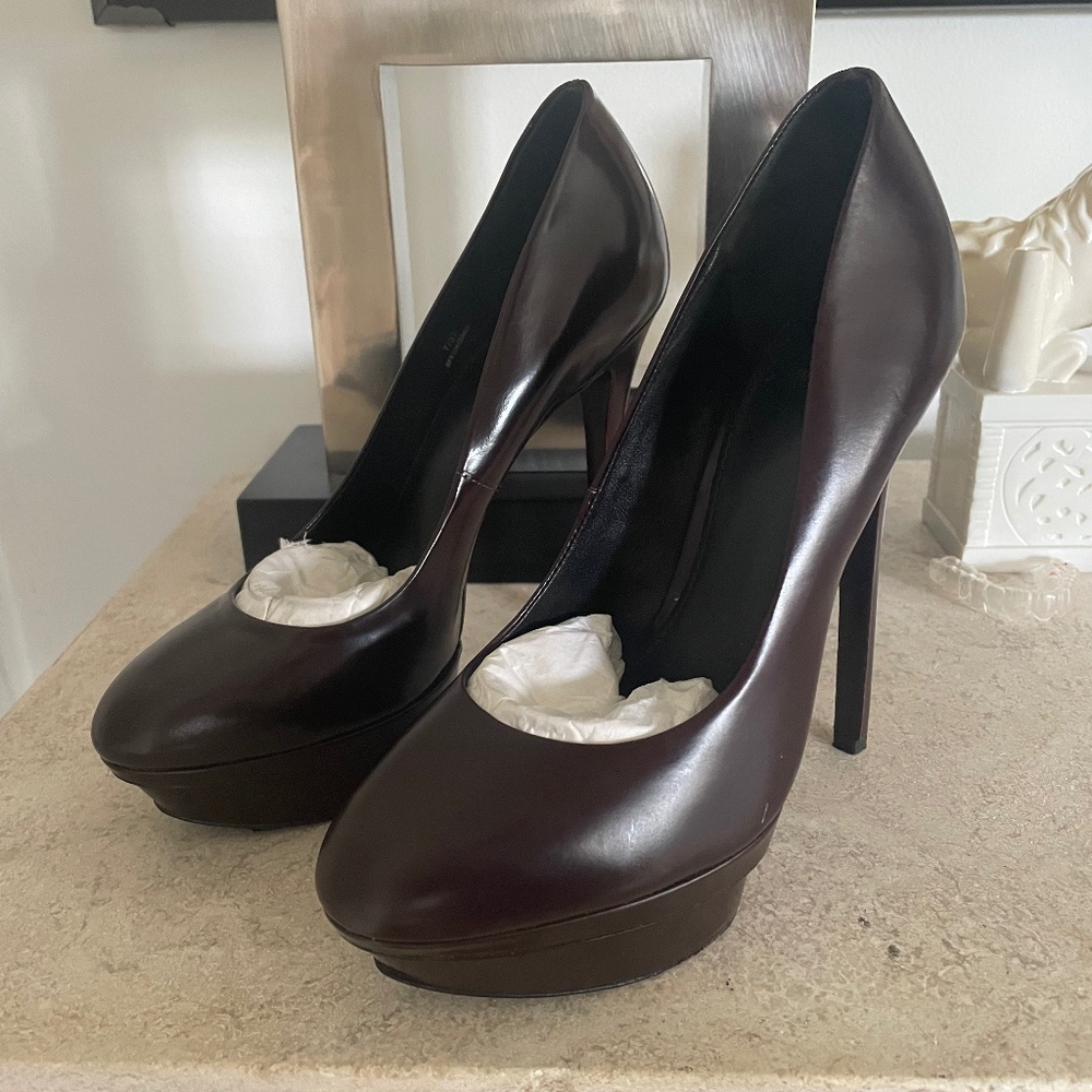 Vintage Brian Atwood Burgundy Leather Pumps